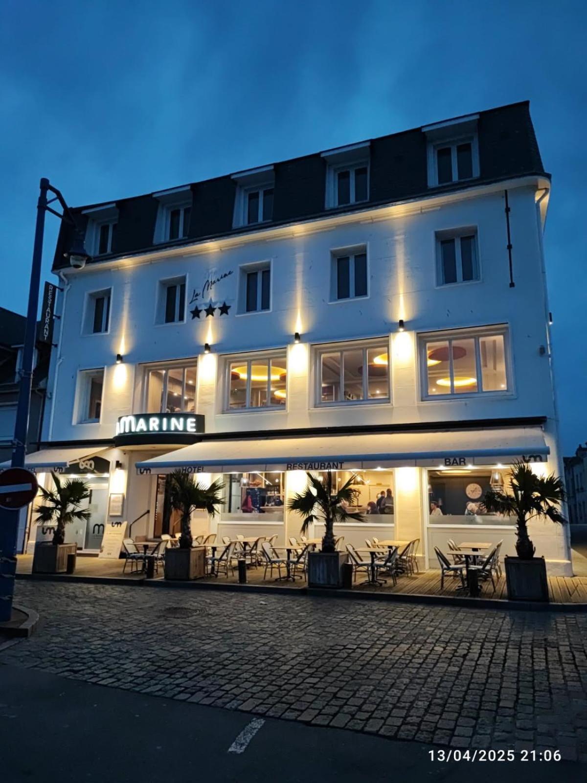 Le Grand Hotel De La Marine "Face A La Mer" Port-en-Bessin-Huppain Luaran gambar