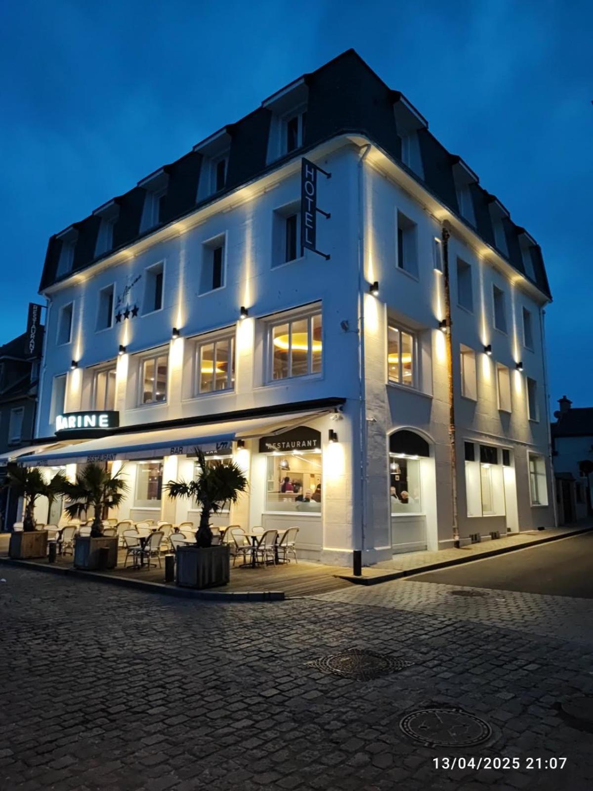 Le Grand Hotel De La Marine "Face A La Mer" Port-en-Bessin-Huppain Luaran gambar